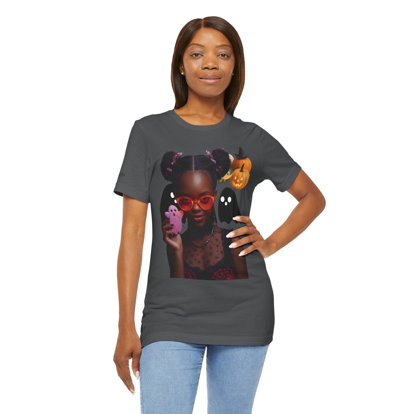 Spooky Chic Tee - Cute Halloween T-Shirt, Trendy Graphic Tee, Unisex Halloween Shirt, Party Apparel, Unique Gift Ideas