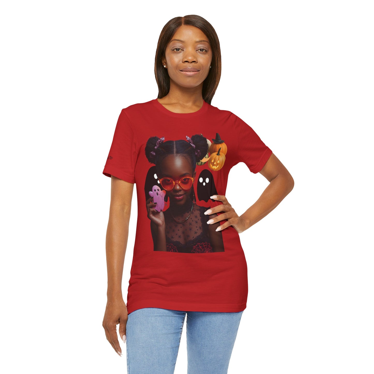 Spooky Chic Tee - Cute Halloween T-Shirt, Trendy Graphic Tee, Unisex Halloween Shirt, Party Apparel, Unique Gift Ideas