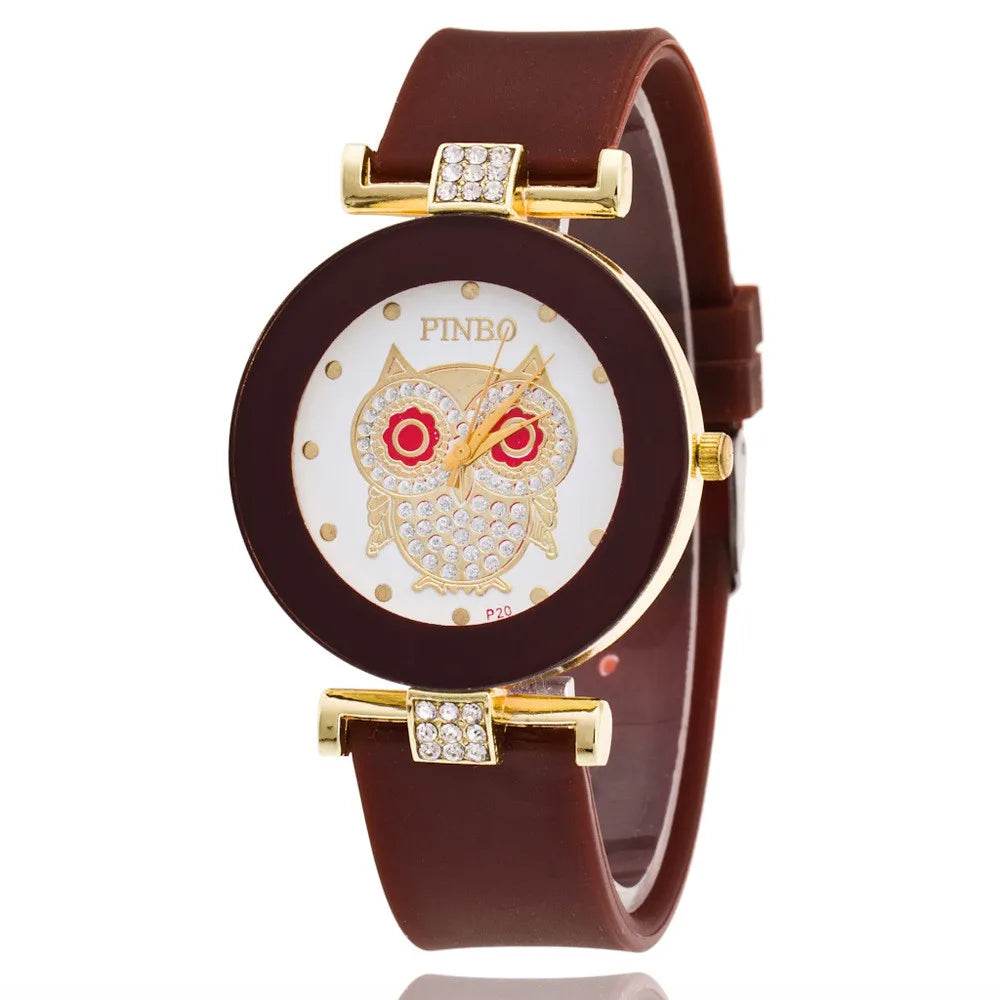 Simple Black/White Quartz Watches for Women - Minimalist Big Dial Fashion Watch with Silicone Strap - BON's