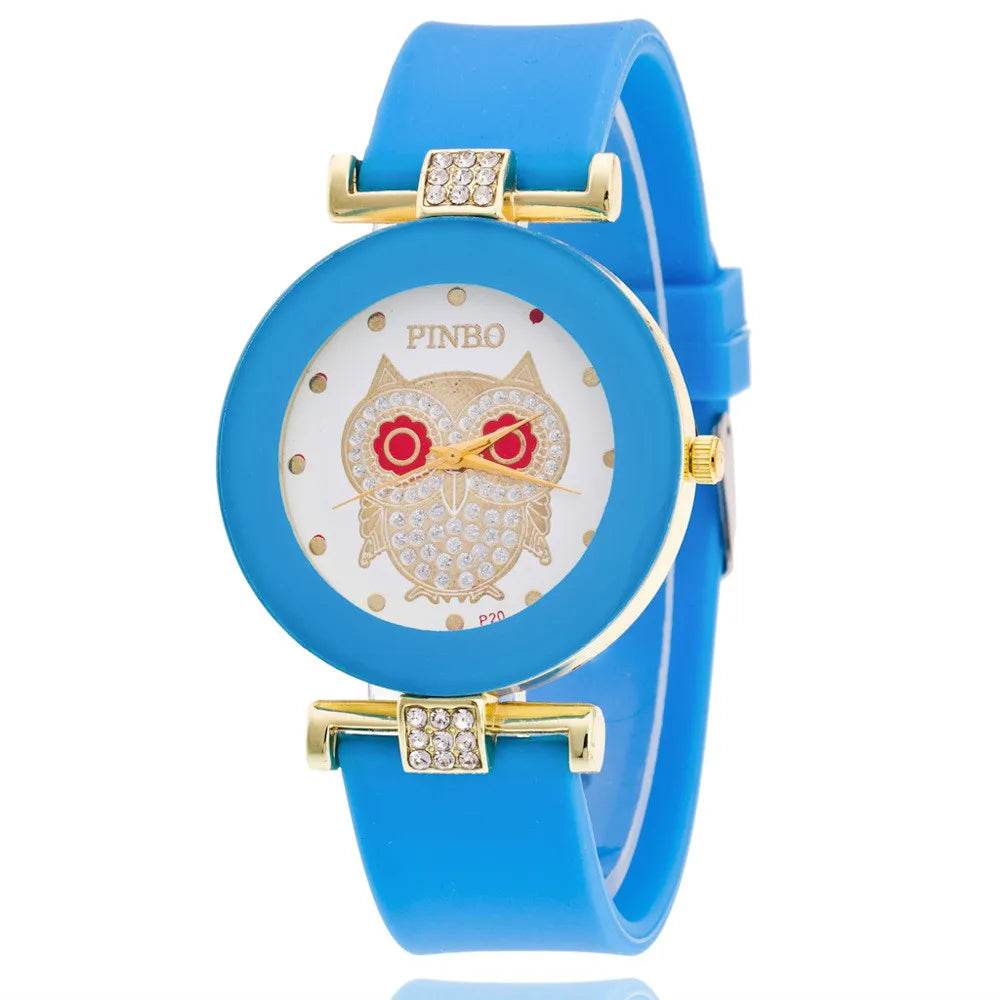 Simple Black/White Quartz Watches for Women - Minimalist Big Dial Fashion Watch with Silicone Strap - BON's