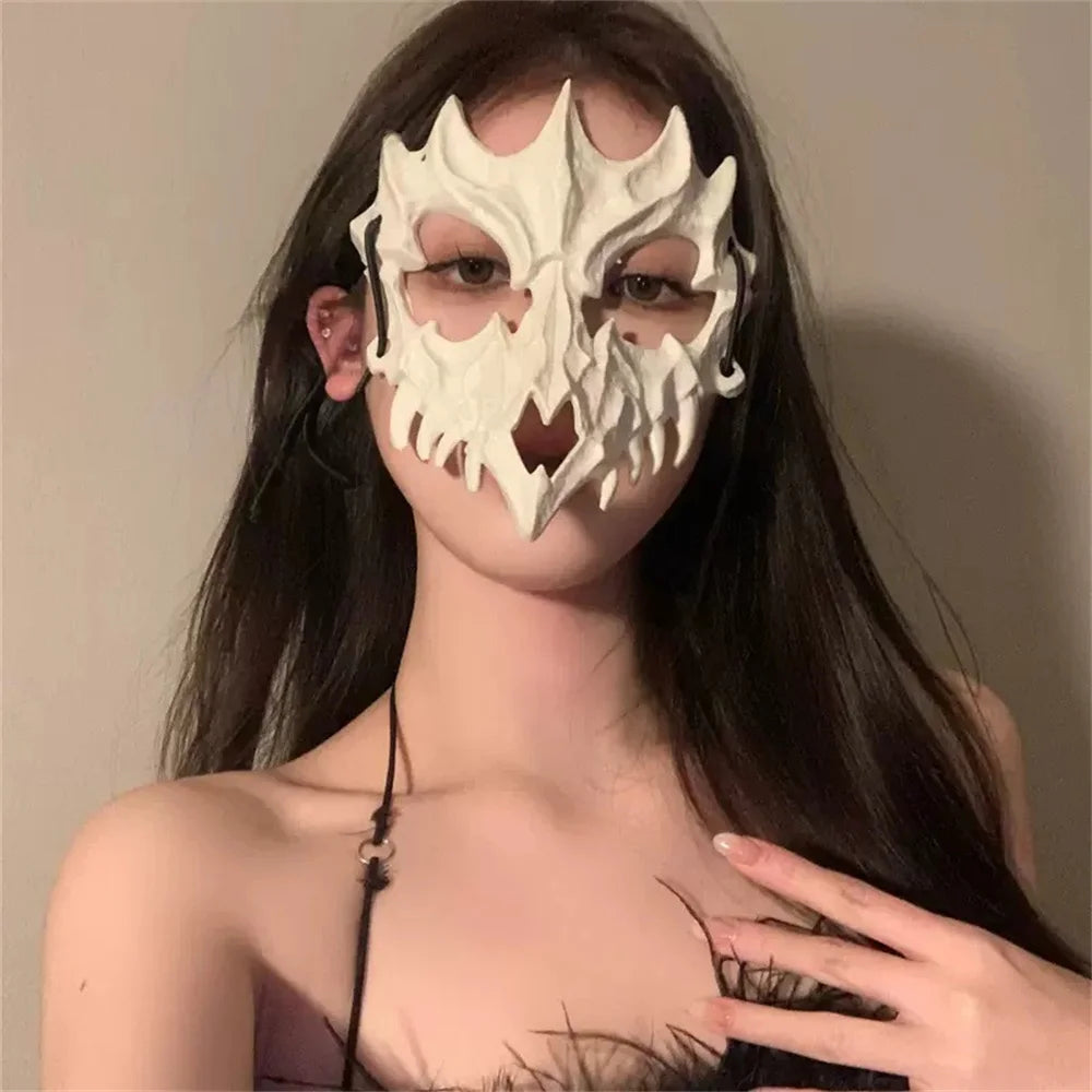 Halloween Skull Half-Face Mask – Unisex Costume Prop | Animal Bone Design for Cosplay, Party & Performance