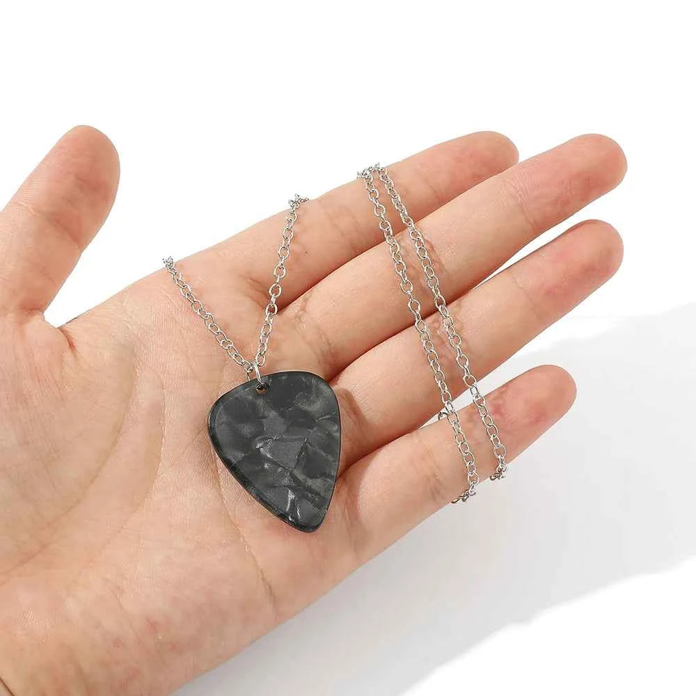 Cosplay Heart Guitar Pick Pendant Jewelry Necklace Choker Prop Accessorie Halloween Gift