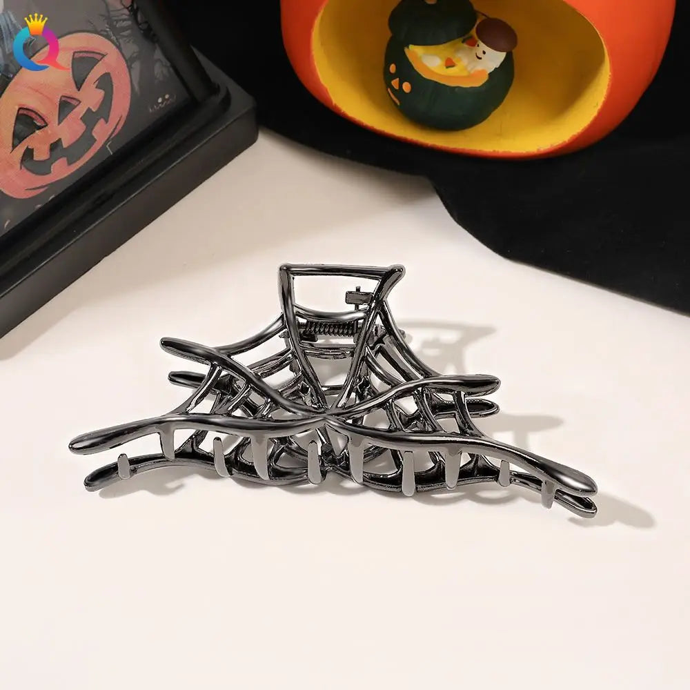 Black Spider Hair Claw Clip – Gothic Halloween Accessory with Pearl Charm & Strong Hold