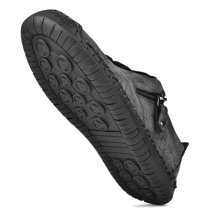 Men's Vintage Loafers: Durable, handmade synthetic shoes, brown/black. - BON's