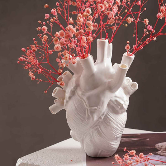 1pc Creative Heart Vase - Resin Decorative Bottle Dried Flower Container - Halloween Thanksgiving Christmas Decor - Indoor Ornament - For Home Decor Lovers - BON's