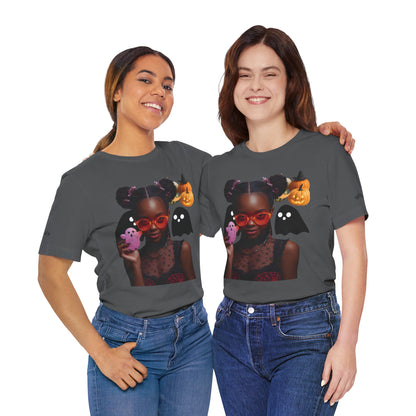 Spooky Chic Tee - Cute Halloween T-Shirt, Trendy Graphic Tee, Unisex Halloween Shirt, Party Apparel, Unique Gift Ideas