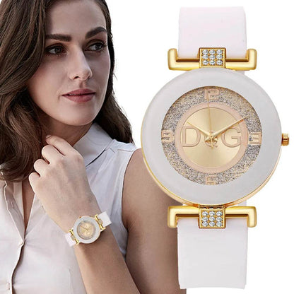 Simple Black/White Quartz Watches for Women - Minimalist Big Dial Fashion Watch with Silicone Strap - BON's