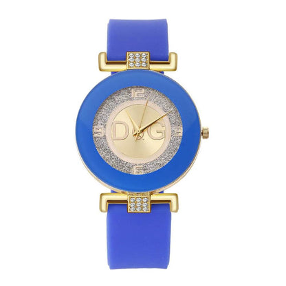 Simple Black/White Quartz Watches for Women - Minimalist Big Dial Fashion Watch with Silicone Strap - BON's